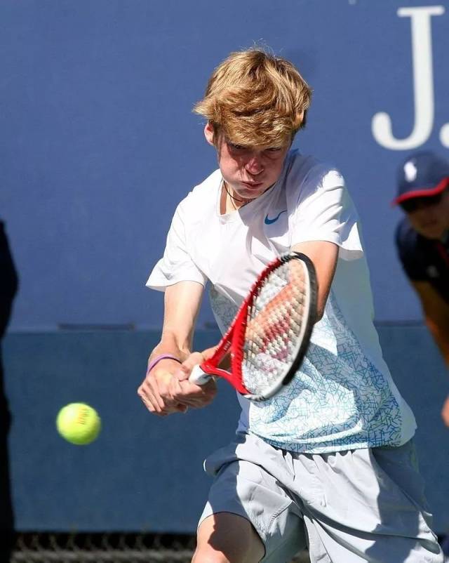 即便是在国 即便是在国