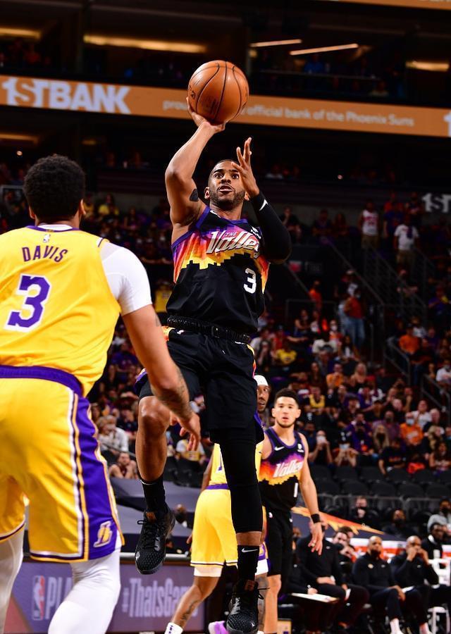 毫不犹豫地 毫不犹豫地