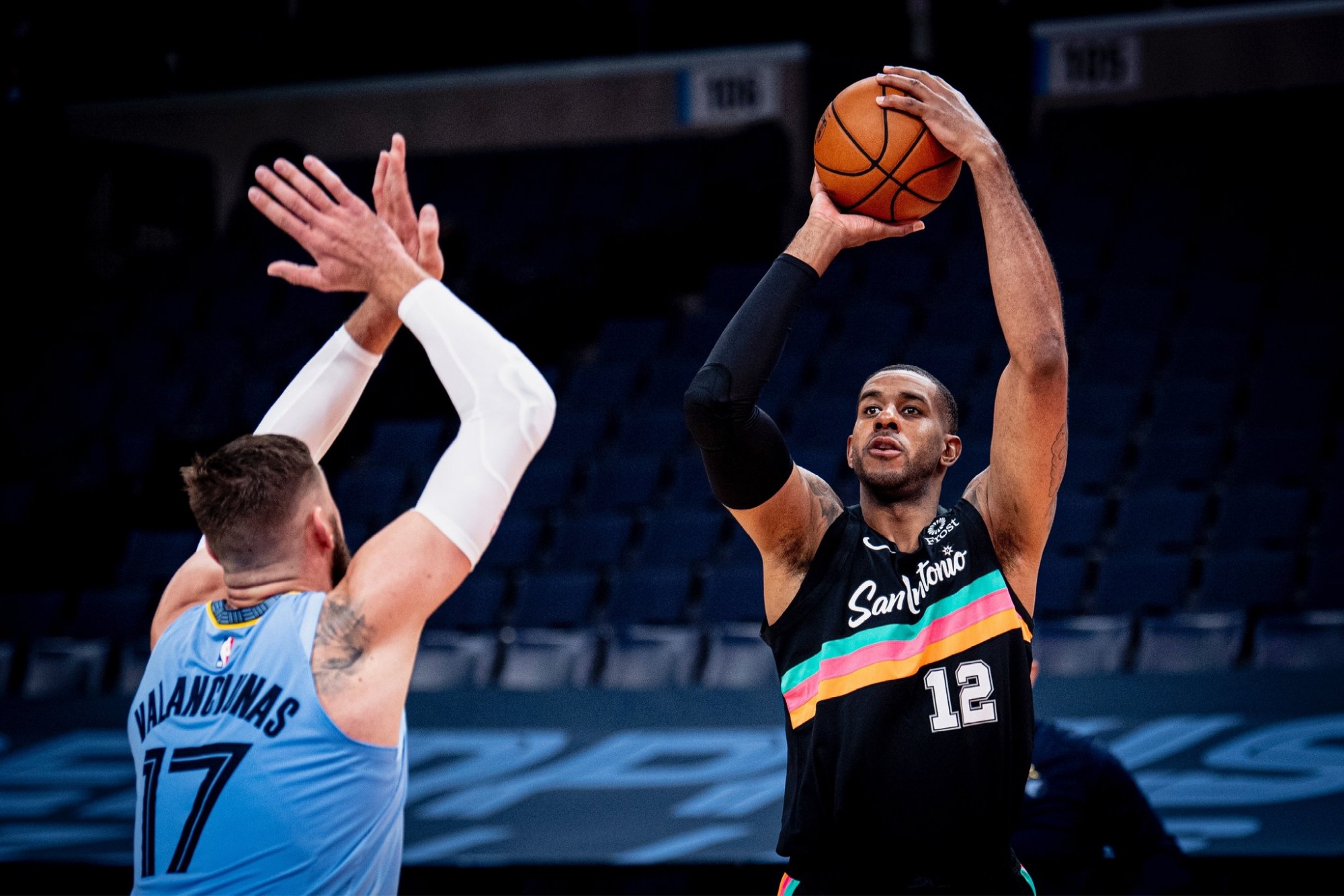 但在这场对 但在这场对