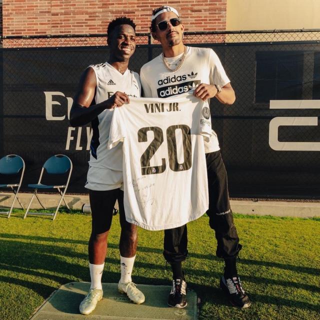 野辅联动 野辅联动